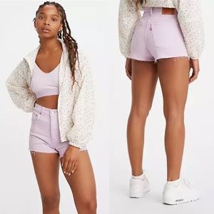 🆕 Levi’s Ribcage High Rise Cut Off Denim Shorts